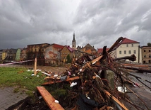 Dramatyczne skutki powodzi mogły być mniejsze. Czego zabrakło?