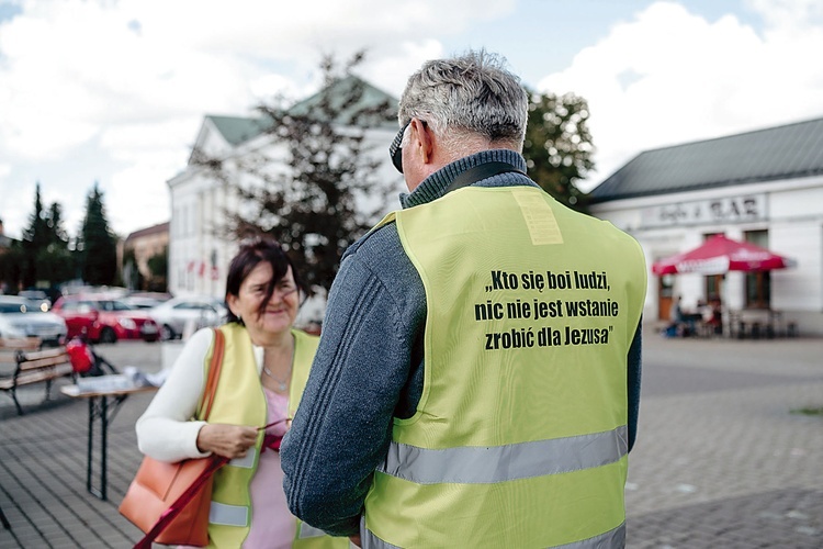 Ewangelizatorzy różnymi środkami i metodami zachęcali do zatrzymania się i refleksji.