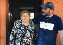 Janina Segda z synem.