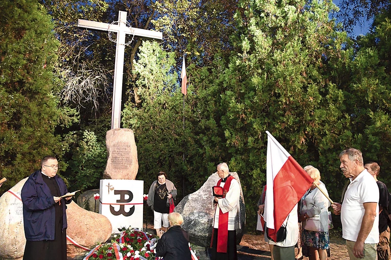 	Miejsce egzekucji miało być przestrogą dla innych. Stało się miejscem modlitwy.