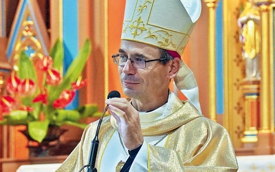 	Wrocławski biskup pomocniczy mówił parafianom o rzeczywistości, w której działa ich wielki patron.