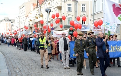 W niedzielę ulicami Opola przejdzie Marsz dla Życia i Rodziny