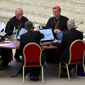 Kard. Fernández: kobiety mogą mieć realną władzę, świadczą o tym święte