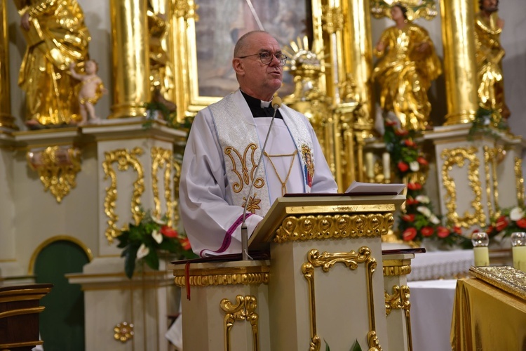 Seniorzy u Matki Bożej Bocheńskiej