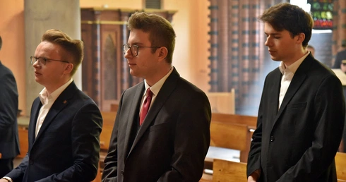 Nowy rok akademicki. Ilu mężczyzn zgłosiło się do wrocławskiego seminarium?