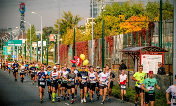 Śląskie. Zmiany w komunikacji miejskiej. W niedzielę PKO półmaraton i Silesia Marathon
