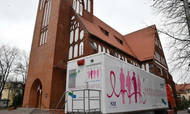 Jasna Góra: Pielgrzymka kobiet po chorobie nowotworowej piersi