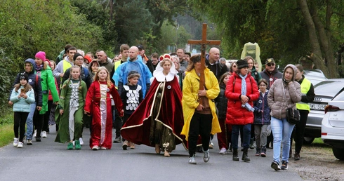 Radosna, rodzinna, kameralna