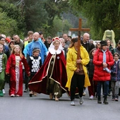 Radosna, rodzinna, kameralna