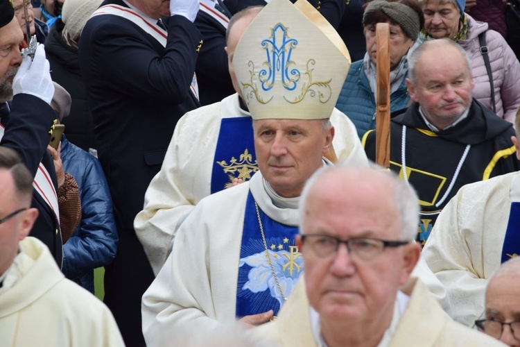 Pielgrzymka różańcowa do Wysokiego Koła 