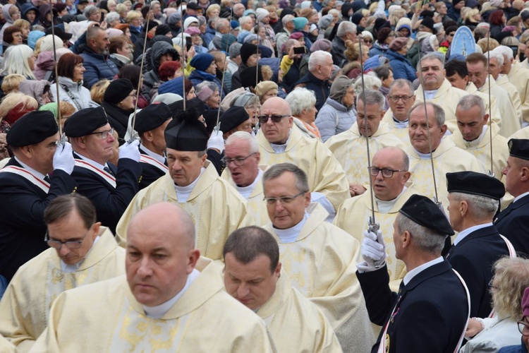 Pielgrzymka różańcowa do Wysokiego Koła 