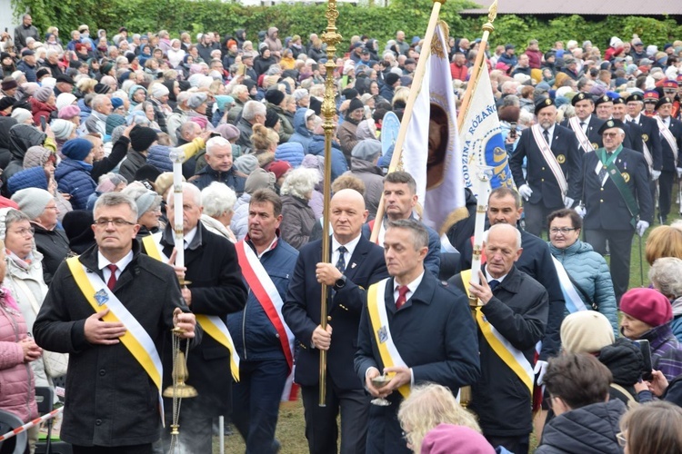 Pielgrzymka różańcowa do Wysokiego Koła 