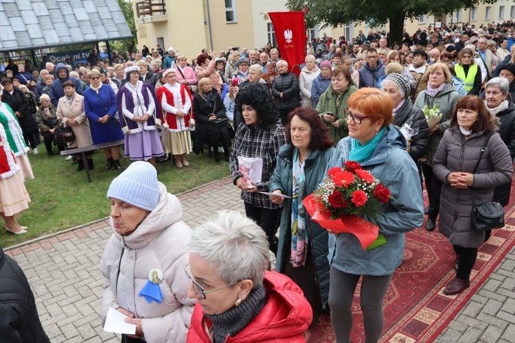 Pielgrzymka różańcowa do Rokitna