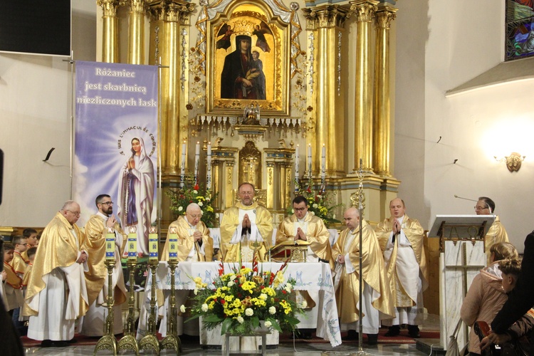 Zawada. Poświęcenie tablicy pamięci ks. Władysława Tokarczyka