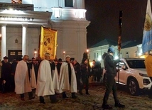 Procesja różańcowa ulicami Chełma