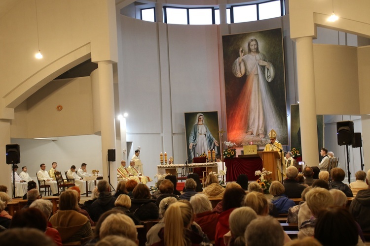 Płock. Święto św. siostry Faustyny Kowalskiej