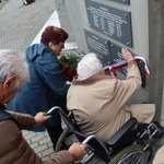 Uroczystości przy Pomniku Ofiar Ludobójstwa na Kresach Wschodnich w zielonogórskiej Łężycy