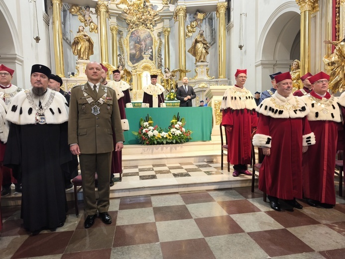 Inauguracja roku akademickiego na AKW