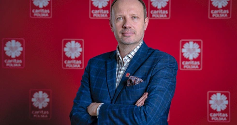 Caritas Polska do powodzian: Nie zostaniecie sami. Największa organizacja charytatywna zapowiada długofalową pomoc