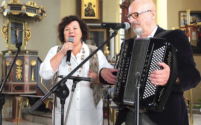 	Występ Doroty i Zbigniewa Bilińskich z Miastka.