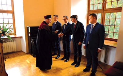 Immatrykulacji dokonał ks. prof. dr hab. Wiesław Przygoda, dyrektor Instytutu Nauk Teologicznych KUL.