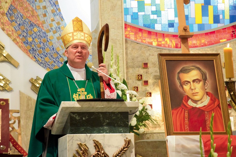 Eucharystii przewodniczył bp Piotr Turzyński.