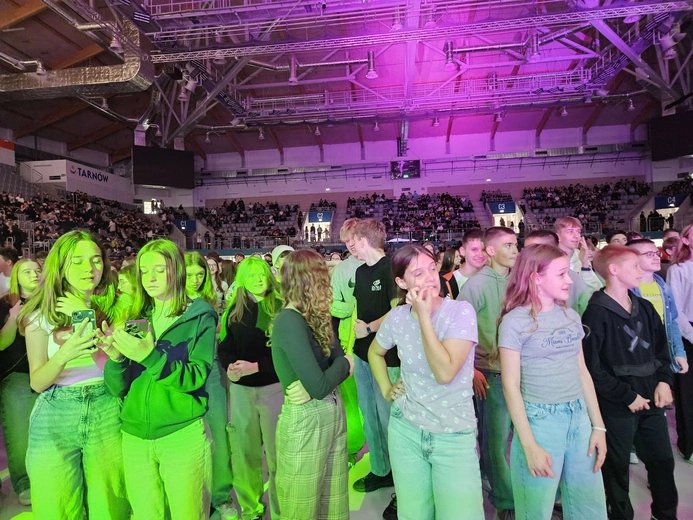 Powstań i żyj. 10 października