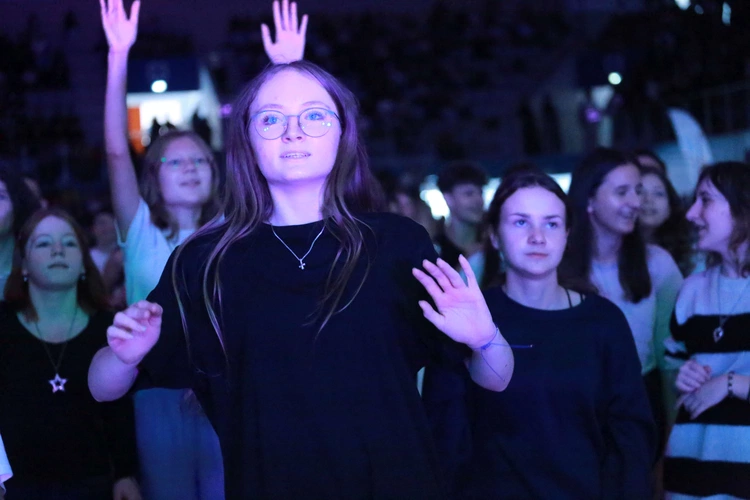 Powstań i żyj. 10 października