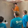 Bytom. Wolontariusze z USA remontują kamienicę 