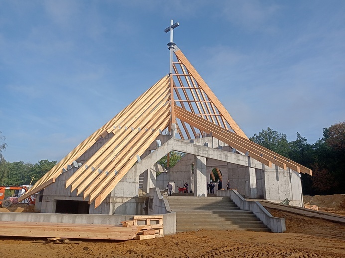 Wmurowanie kamienia węgielnego w sanktuarium bł. S. Wyszyńskiego