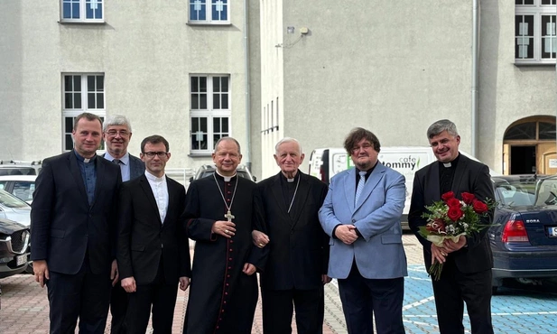 Rybnik. Powstańcy wspominali kardynała i modlili się o pokój