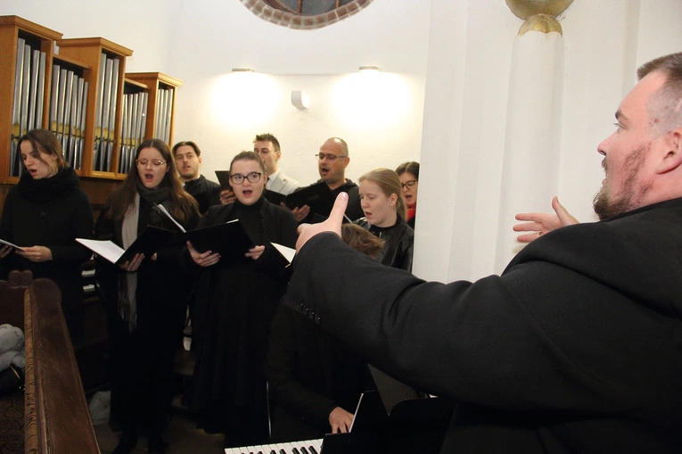 Konsekracjia ołtarza w kościele św. Jerzego w Słupsku - cz. 1