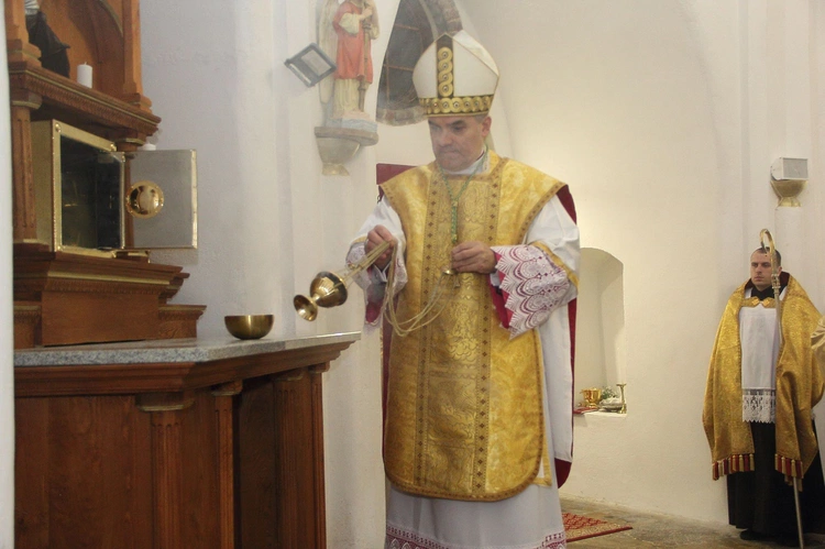 Konsekracja ołtarza w kościele św. Jerzego w Słupsku - cz. 2