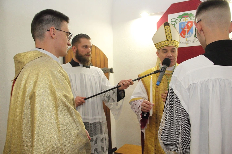 Konsekracja ołtarza w kościele św. Jerzego w Słupsku - cz. 2