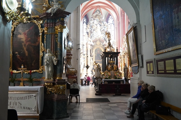 Pielgrzymka kobiet do grobu św. Jadwigi Śląskiej