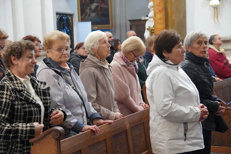 Pielgrzymka kobiet do grobu św. Jadwigi Śląskiej