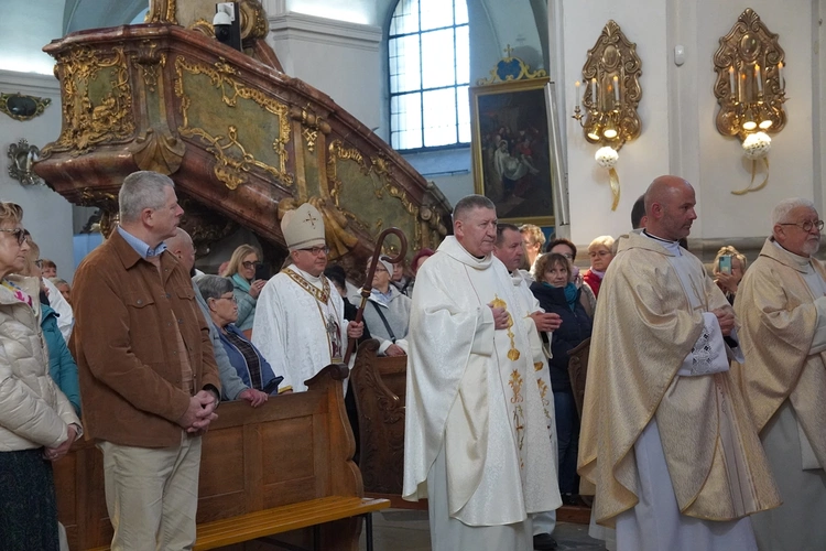 Pielgrzymka kobiet do grobu św. Jadwigi Śląskiej