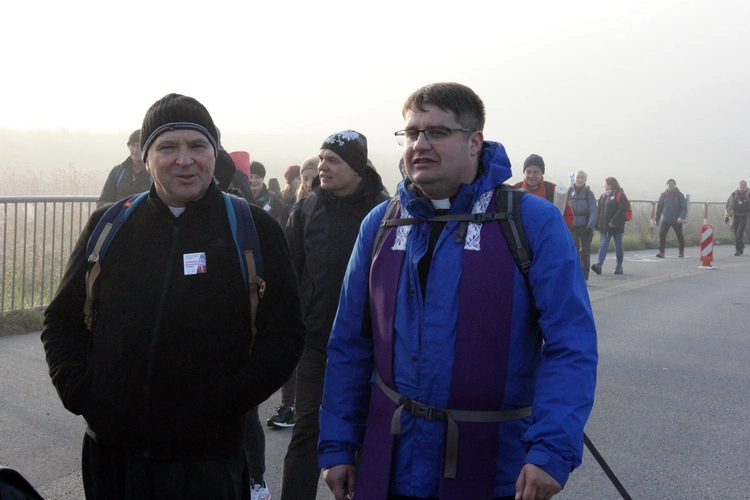 Piesza Pielgrzymka do Trzebnicy - cz. 1