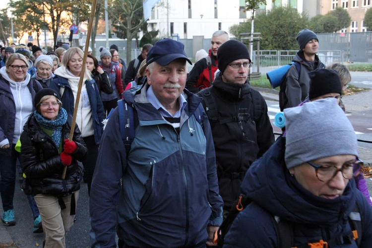 Piesza Pielgrzymka do Trzebnicy - cz. 1