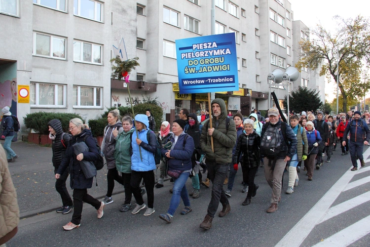Piesza Pielgrzymka do Trzebnicy - cz. 1