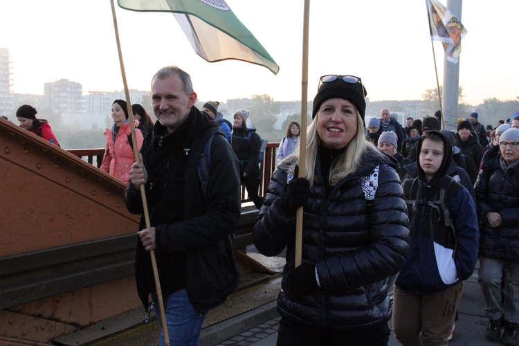 Piesza Pielgrzymka do Trzebnicy - cz. 1