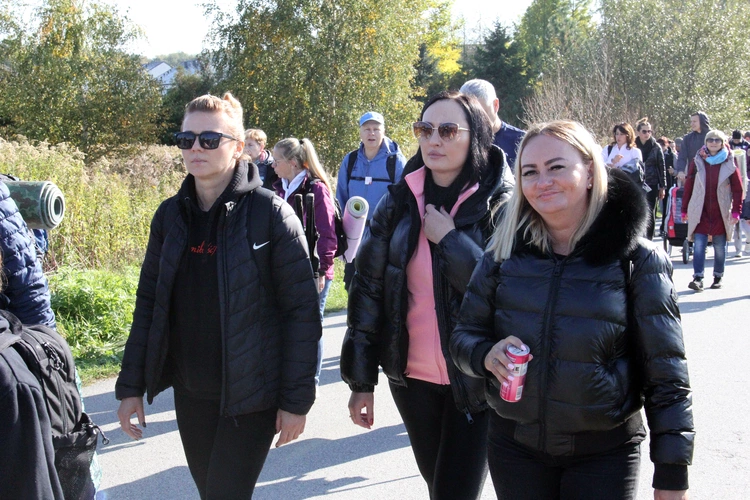 Piesza Pielgrzymka do Trzebnicy - cz. 1