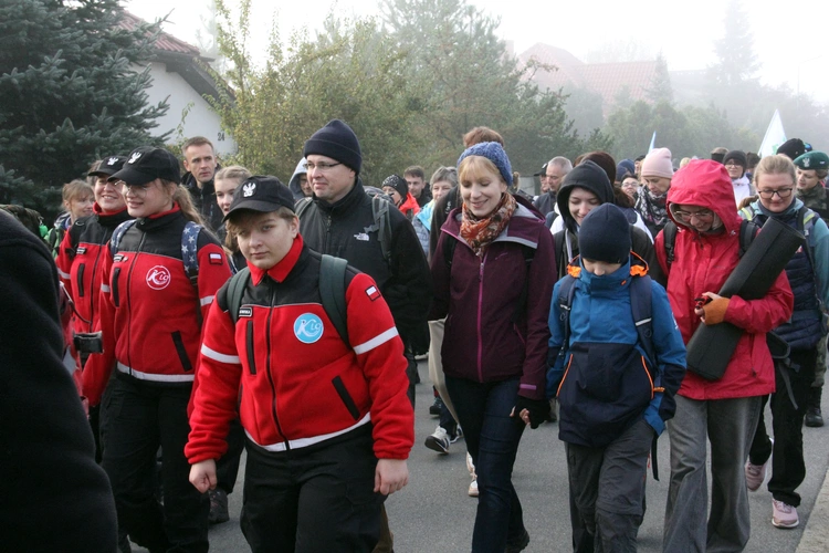 Piesza Pielgrzymka do Trzebnicy - cz. 1