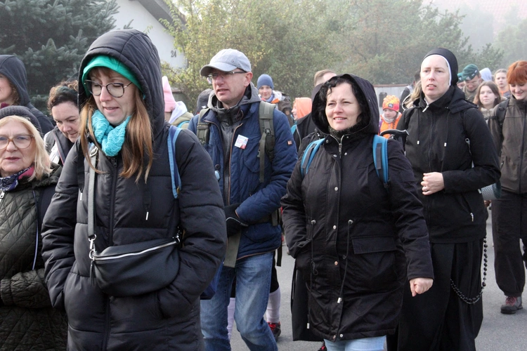 Piesza Pielgrzymka do Trzebnicy - cz. 1