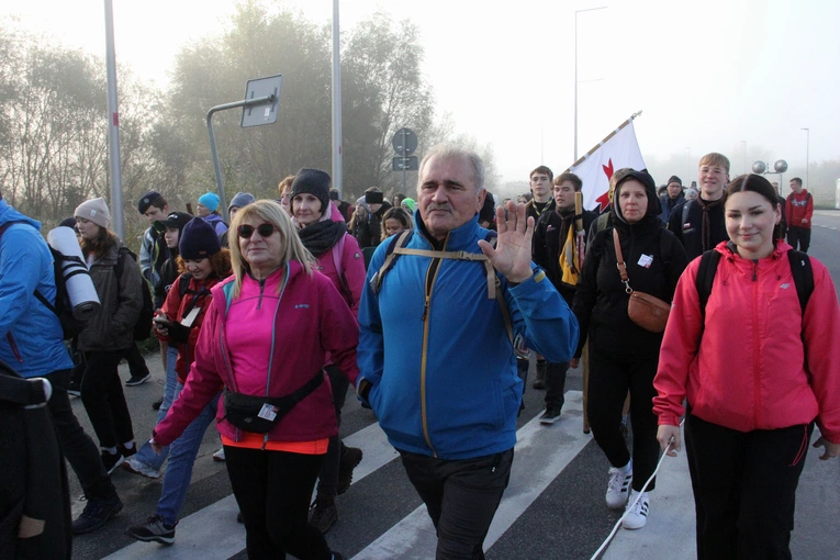 Piesza Pielgrzymka do Trzebnicy - cz. 1