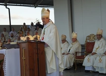 Abp Wojda: Jezus wzywa nas do budowania domu naszego życia na skale