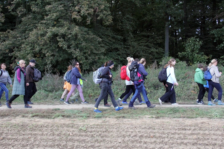 Piesza Pielgrzymka do Trzebnicy - cz. 2