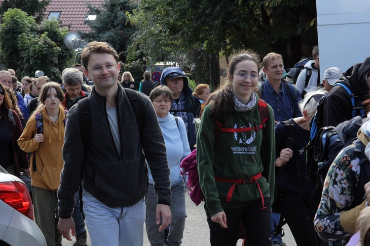 Piesza Pielgrzymka do Trzebnicy - cz. 2