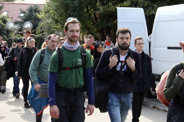 Piesza Pielgrzymka do Trzebnicy - cz. 2