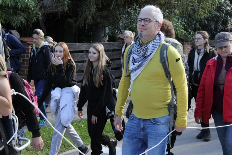 Piesza Pielgrzymka do Trzebnicy - cz. 2